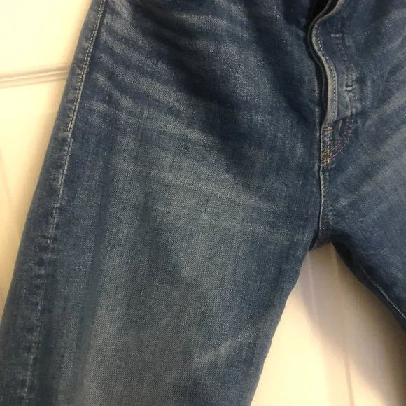 MOTHER Denim The Ditcher Cropped Jeans 26